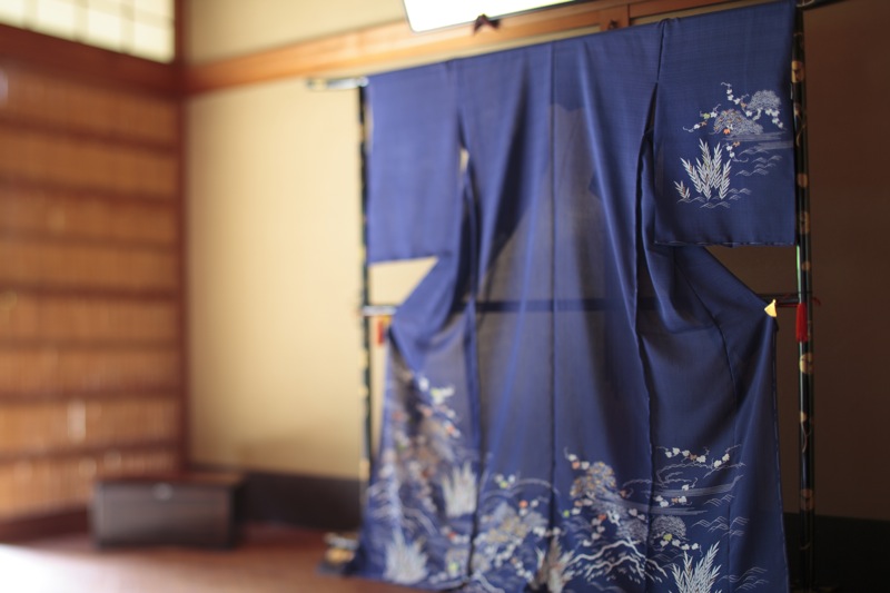 夏物 – 京都呉服 に志田